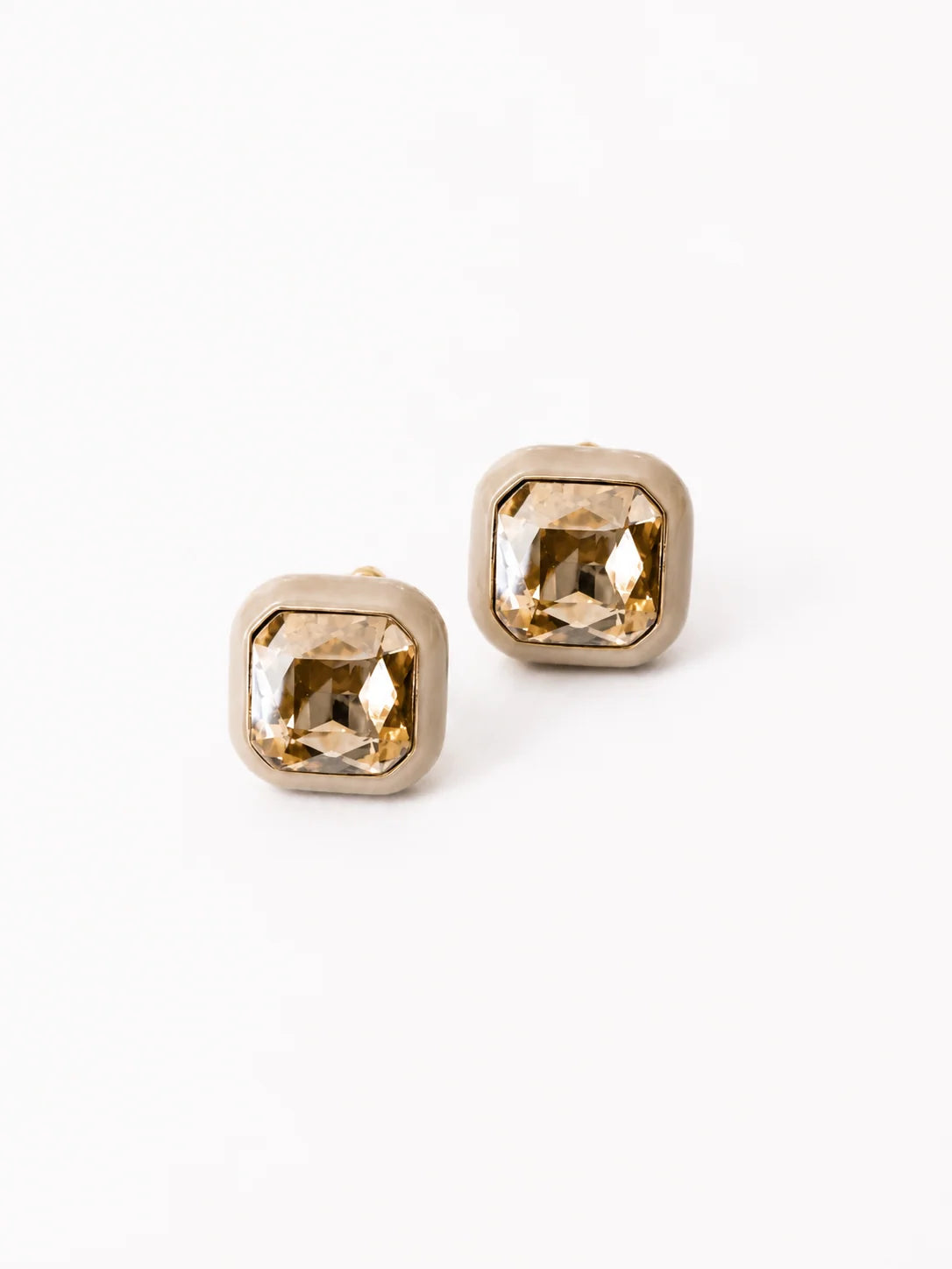 Smith & Co/ Lumiere Earring