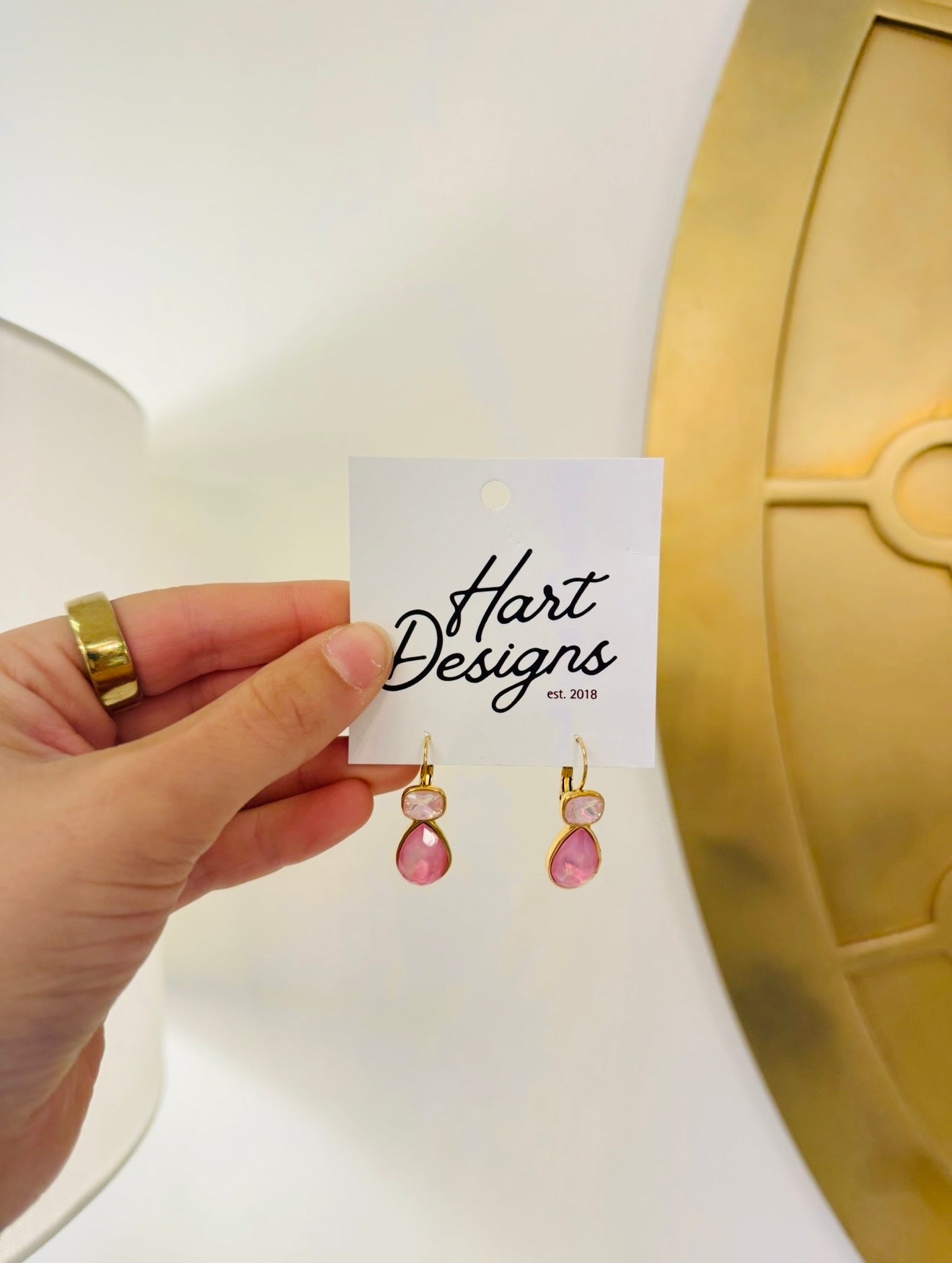 HD/ The Girly Gem Earring