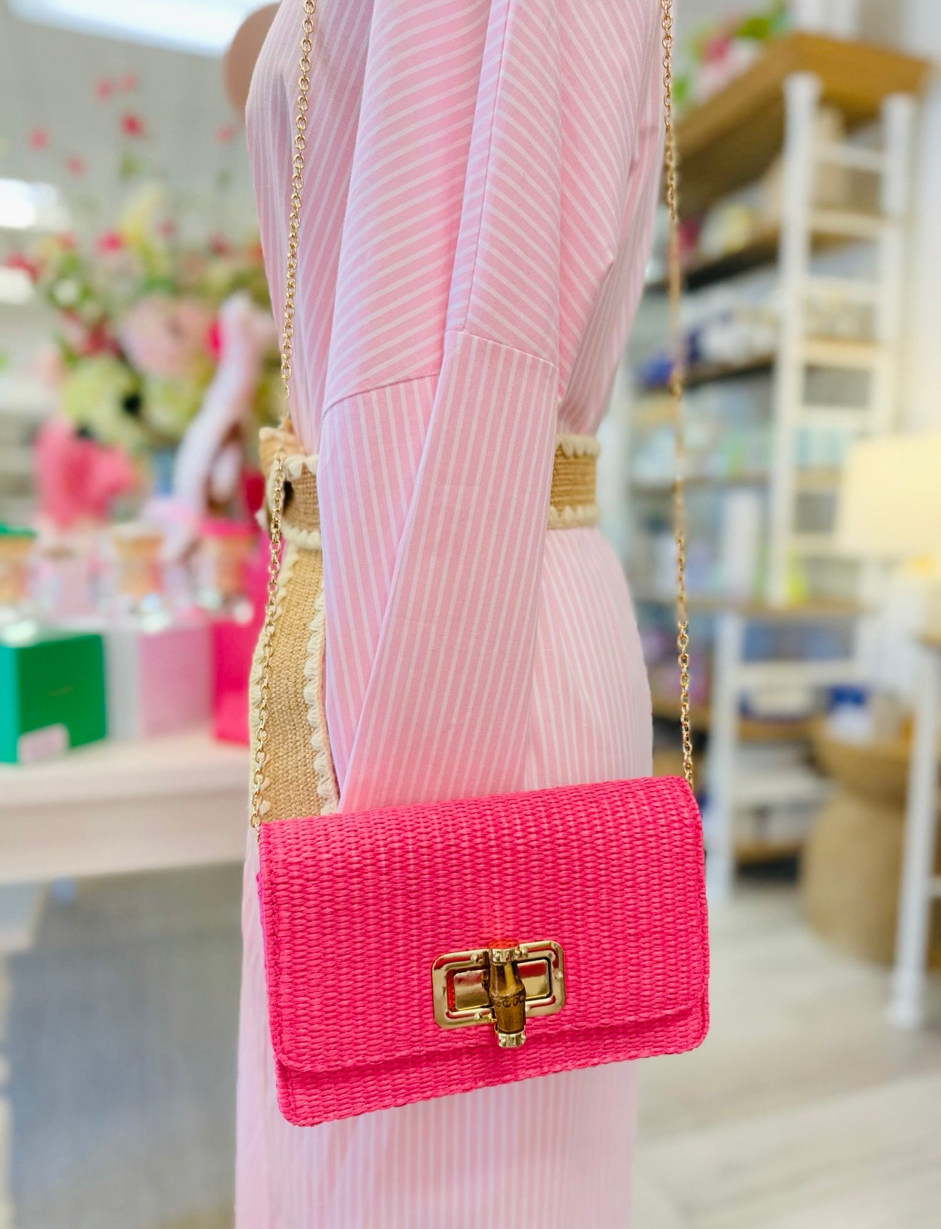 Lisi Lerch/ Pink Lilly Clutch