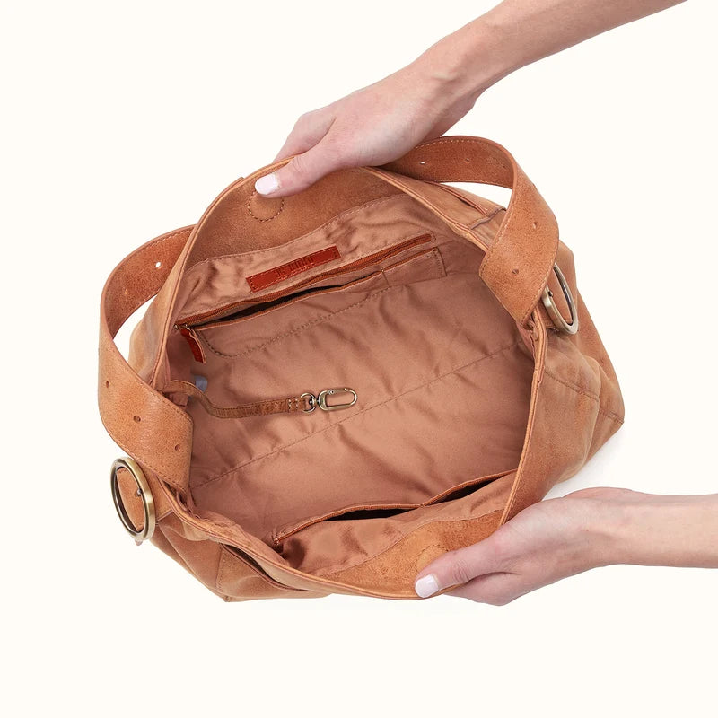 HOBO/ The Render Shoulder Bag/ Whiskey