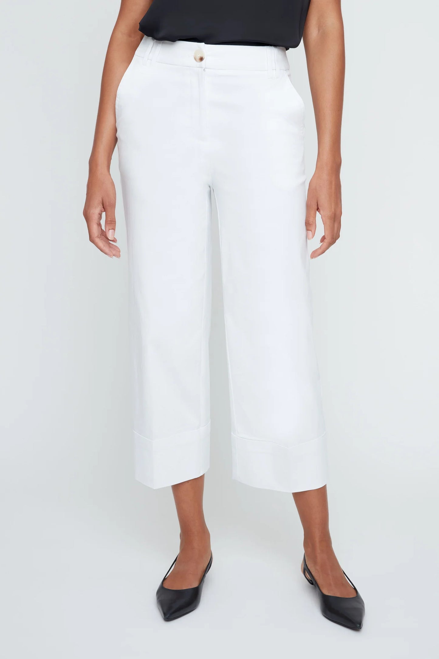 The Layla Cropped Ankle Pant