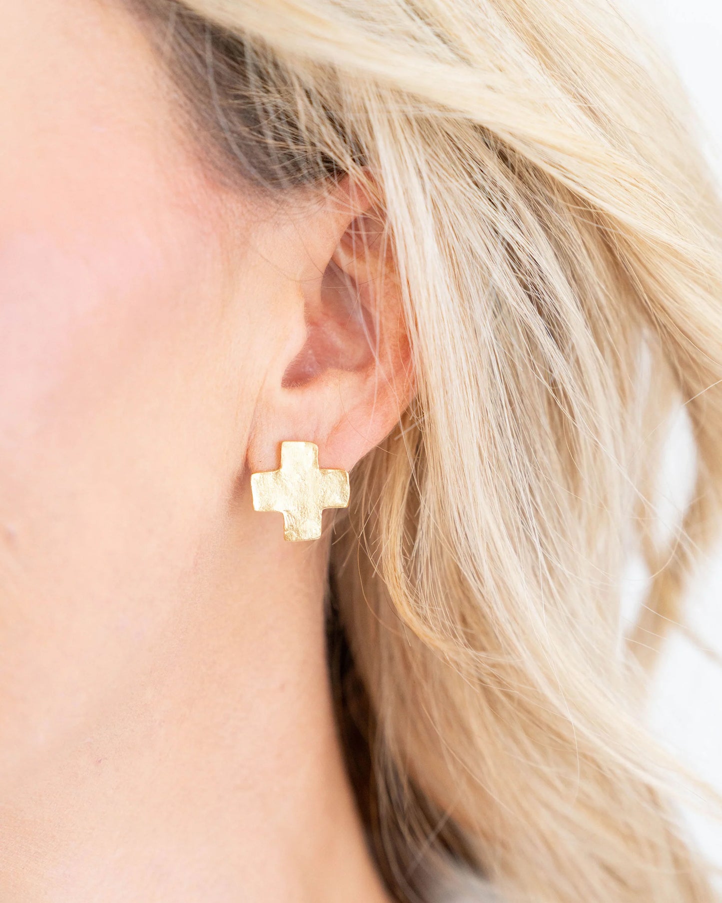 Susan Shaw/ Mini Cross Square Studs