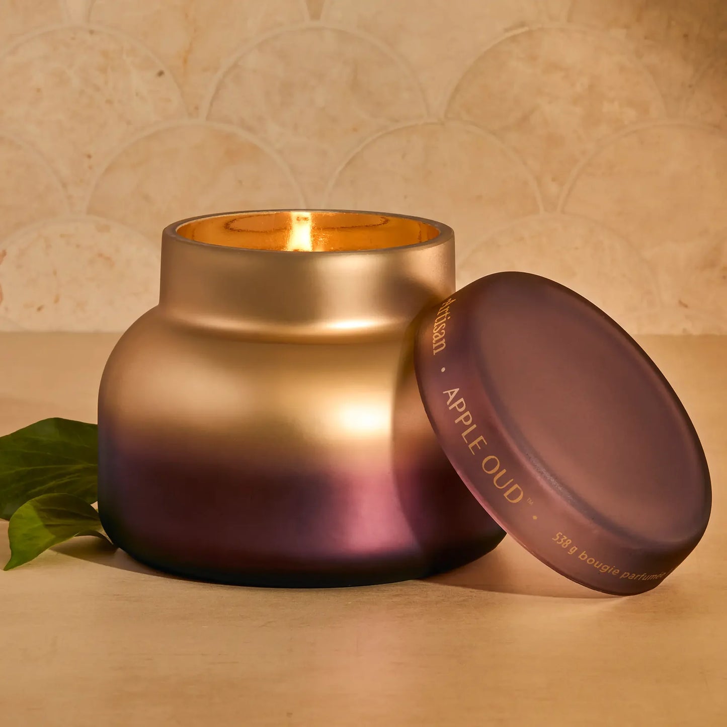 Capri Blue/ Artisian Tuscan Radiance Signature Candle/ Apple Oud