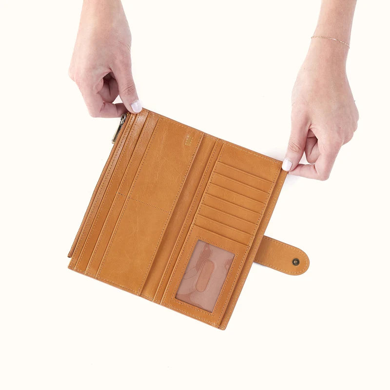 HOBO/ The Dunn Continental Wallet/ Natural
