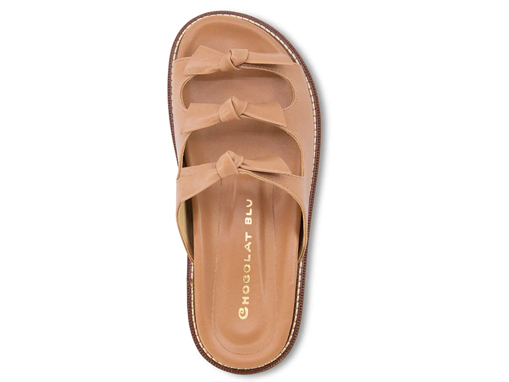 Chocolat Blu/ Zoya Sandal