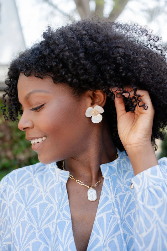 Lisi Lerch/ The Bell Acrylic Flower Earring/ White