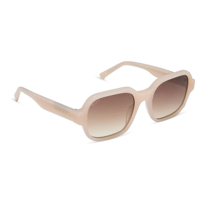 Diff/ Lola Sunglasses/ Milky Blush + Brown Gradient