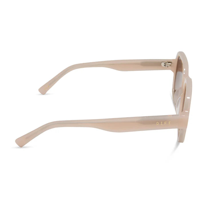 Diff/ Lola Sunglasses/ Milky Blush + Brown Gradient