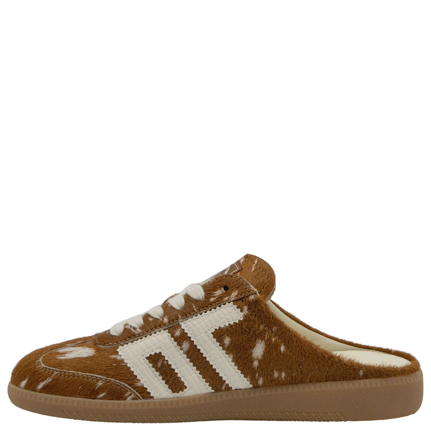 EASTER W26 in SIKA BUTTER, left view