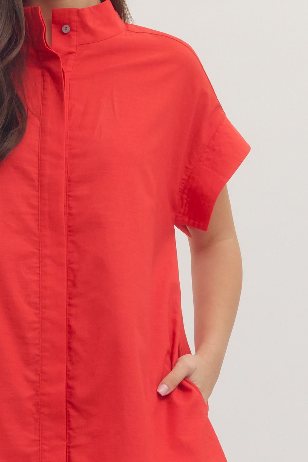 The Livvie Linen Dress