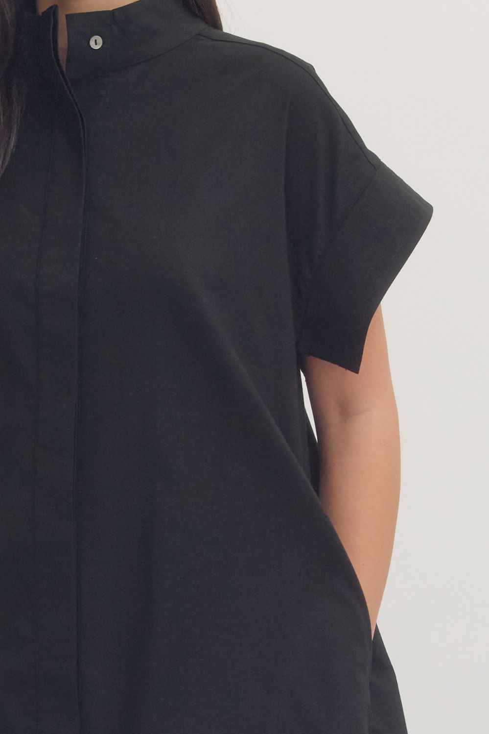 The Livvie Linen Dress