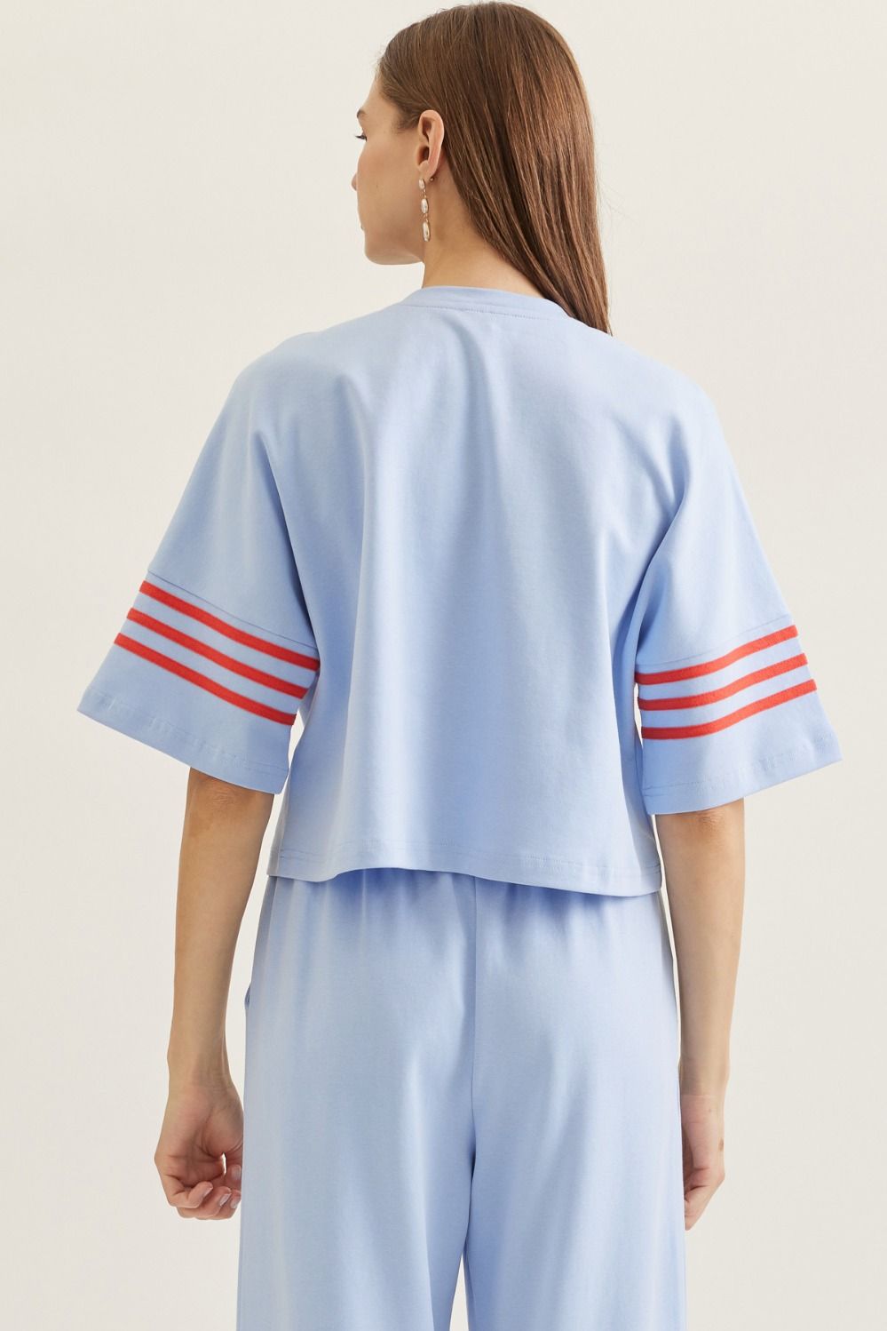 The Callie Comfy Tee