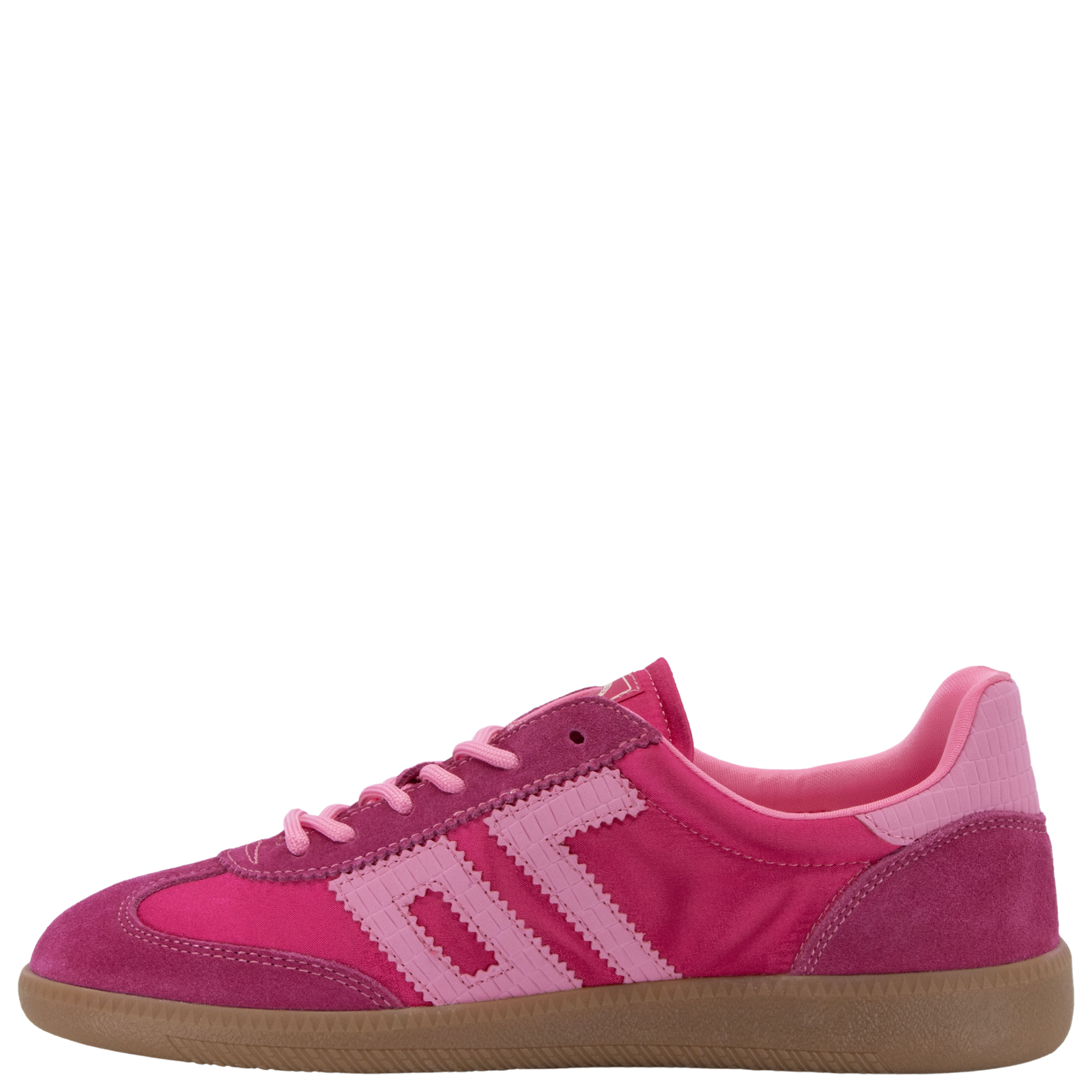 GHOST C26 in FUXIA, left view