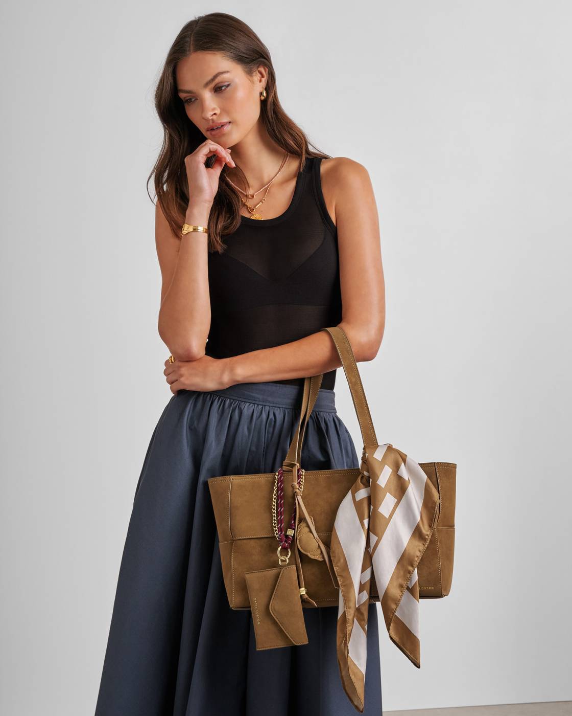 Katie Loxton/ The Taya Woven Suedette Tote Bag/ Caramel