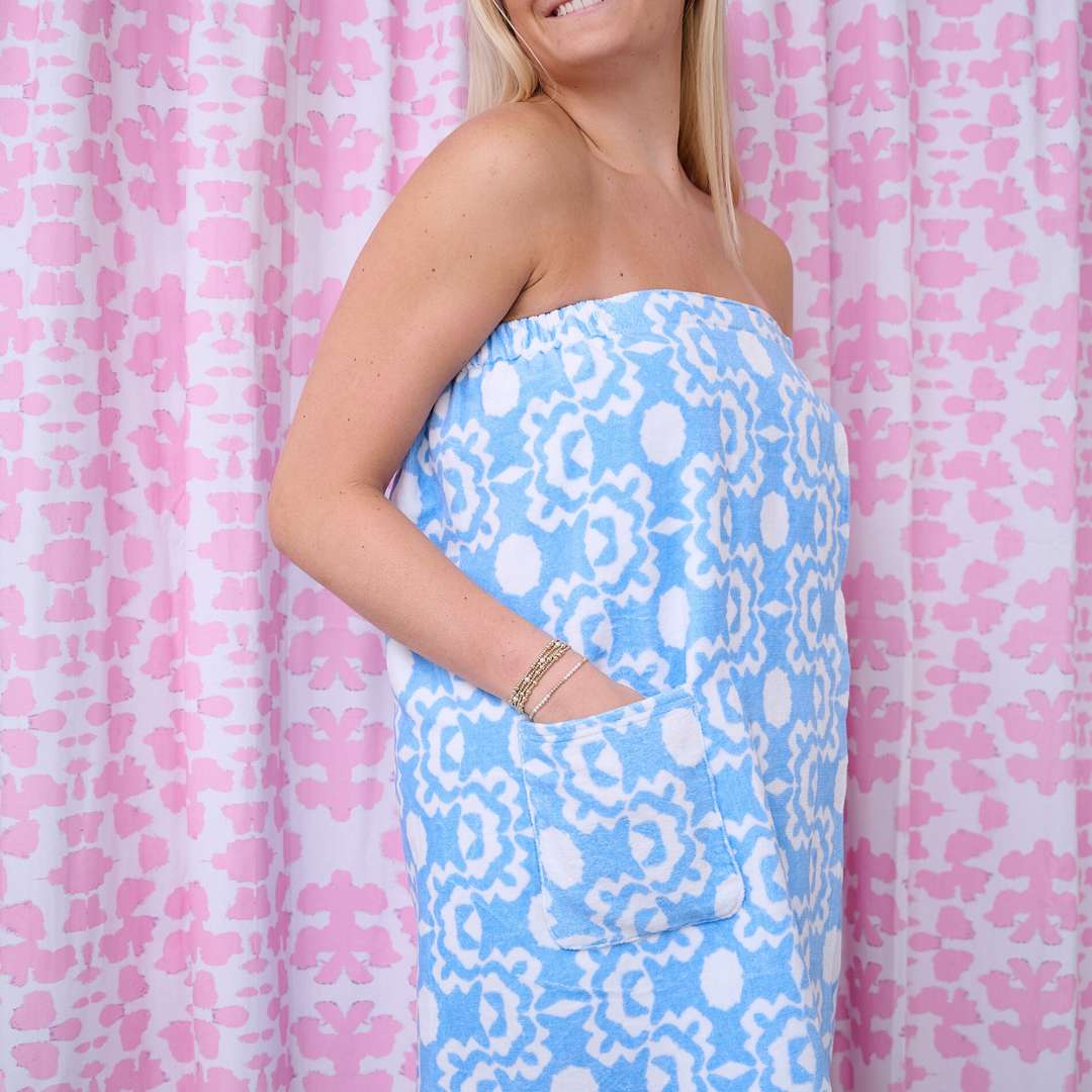Laura Park/ Bath Wrap/ Aspen Chambray