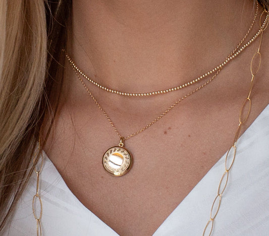 ENewton/ 16" Necklace Gold-Cherish Small Gold Locket