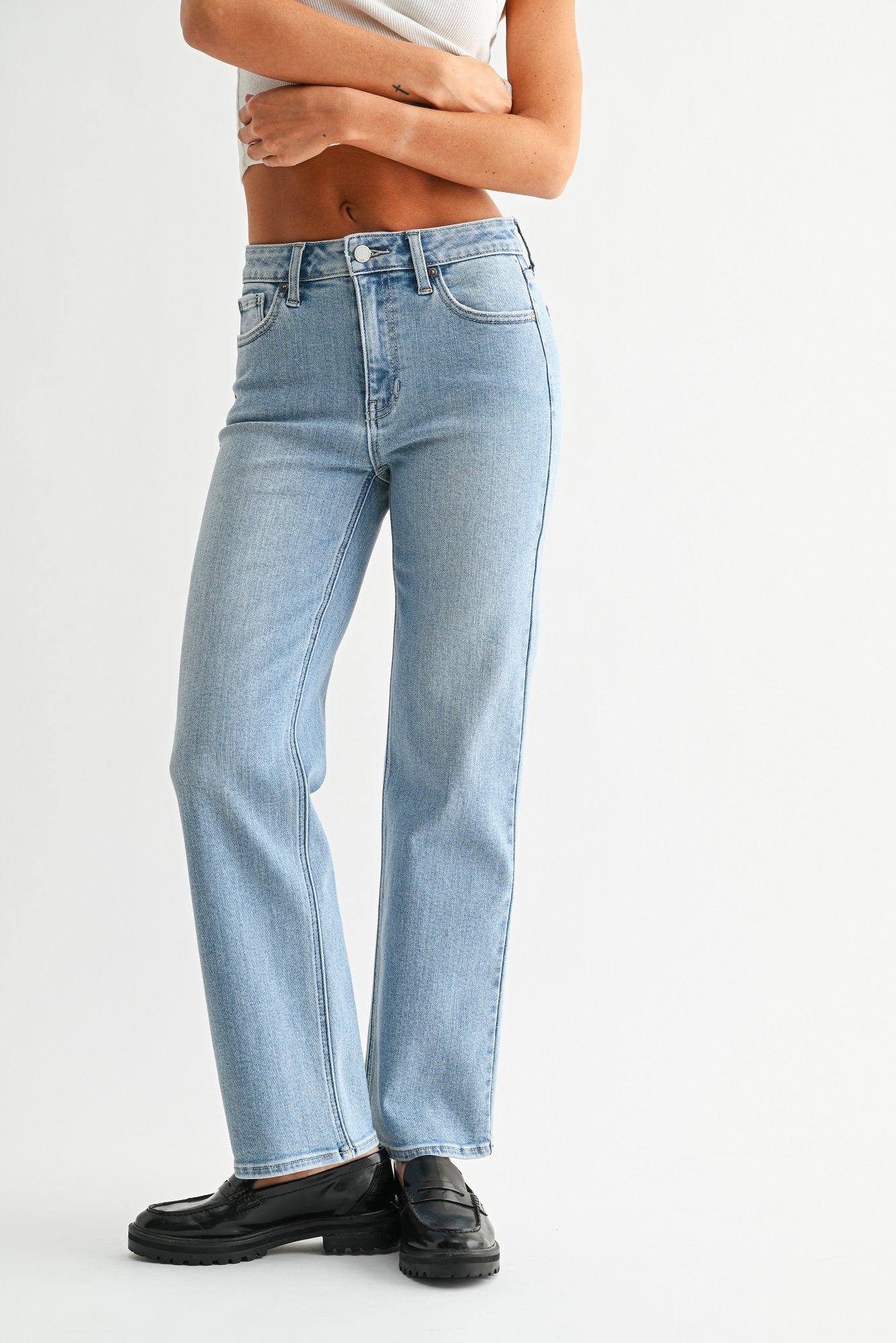 Just Black/ MR Straight Leg Jean