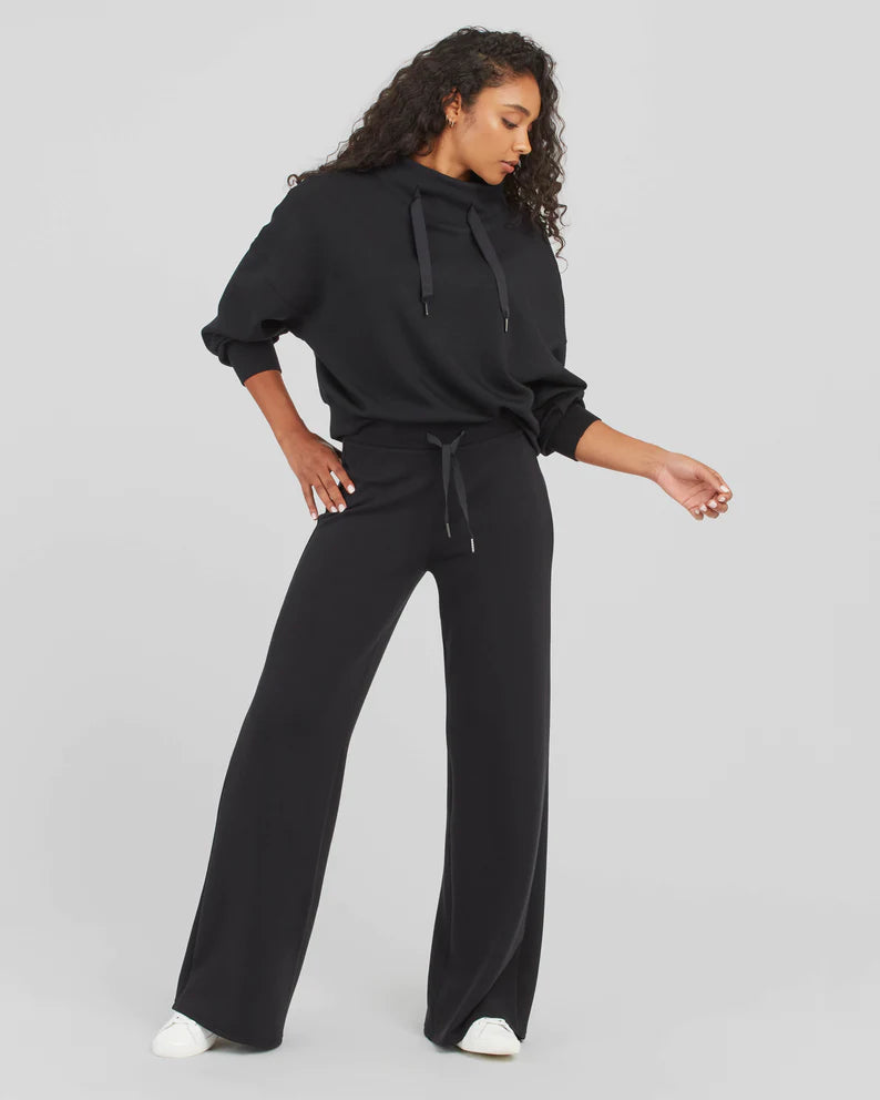 SPANX/ AirEssentials Wide Leg Pant